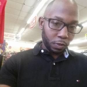 Meet your Posher, Travis